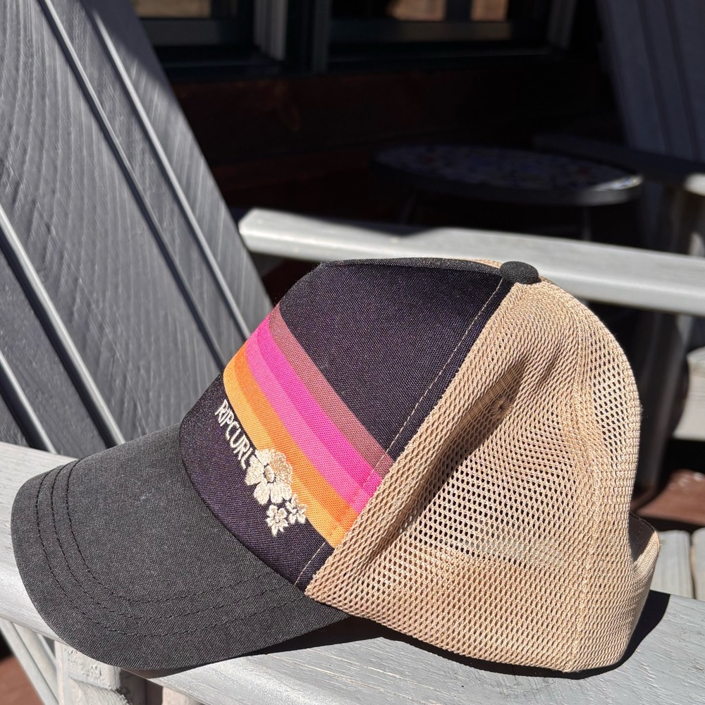 Rip Curl Black & Tan Trucker